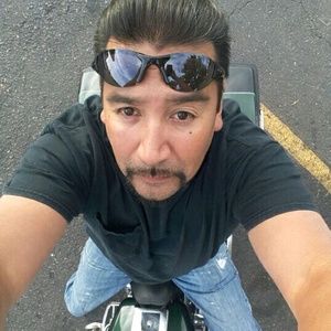 Meet your Posher, Kenneth